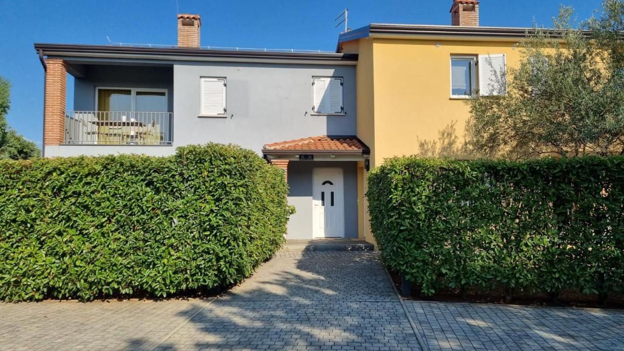 Casa Emma With Pool Apartment Poreč Exterior foto